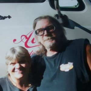 Meet your Posher, Helen